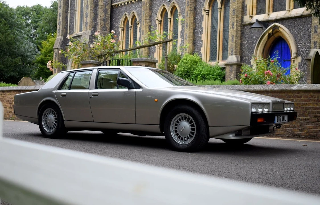 1988 Aston Martin Lagonda - Image 6 of 30