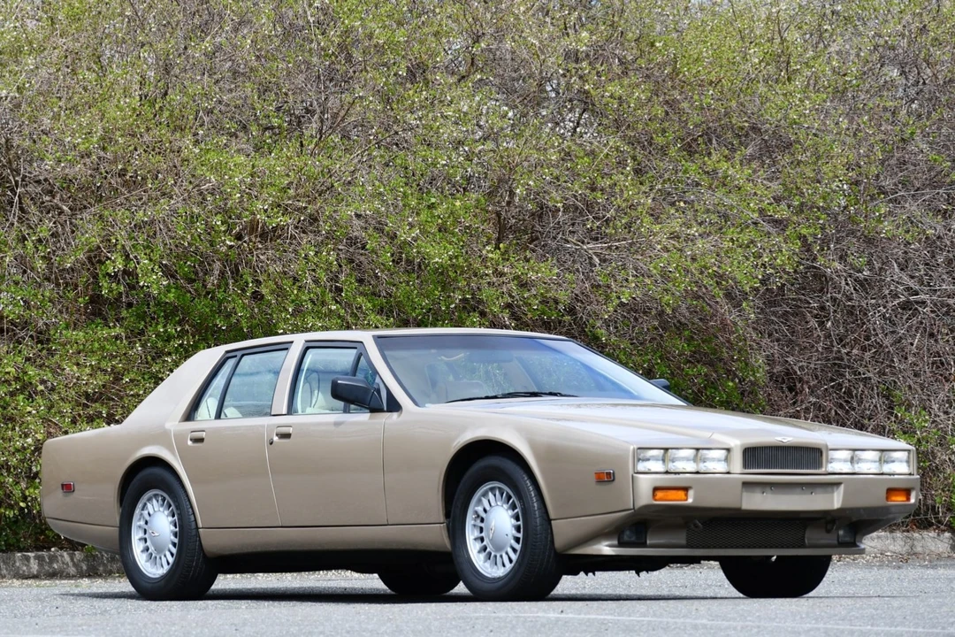 1988 Aston Martin Lagonda - Image 2 of 31