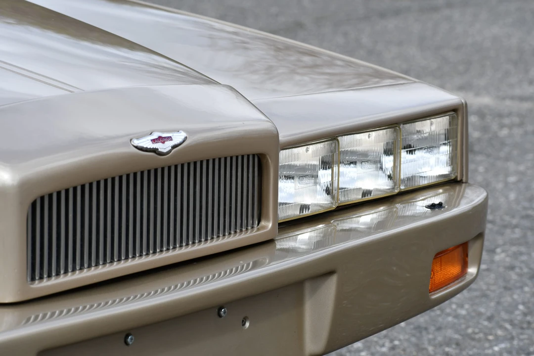 1988 Aston Martin Lagonda - Image 21 of 31