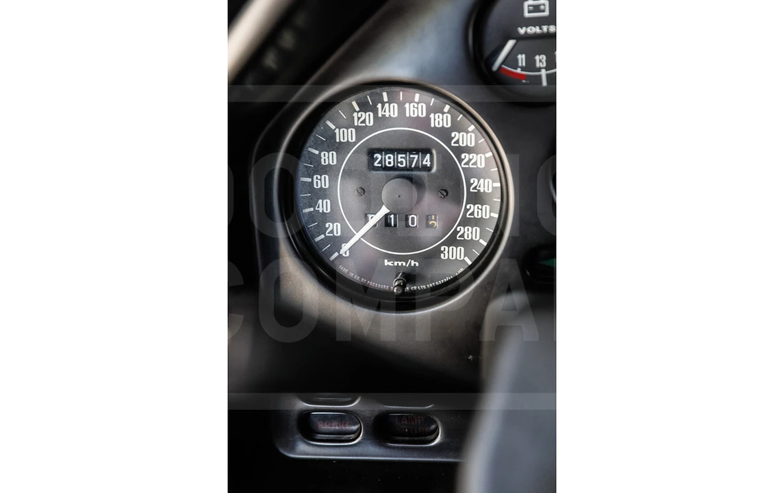 1988 Aston Martin V8 Zagato - Image 9 of 16