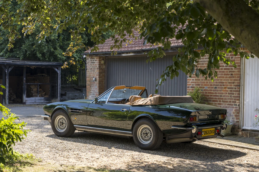 1989 Aston Martin DBS V8 & V8 & V8 Vantage - Image 13 of 31