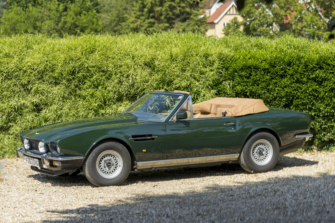 1989 Aston Martin DBS V8 & V8 & V8 Vantage - Image 20 of 31