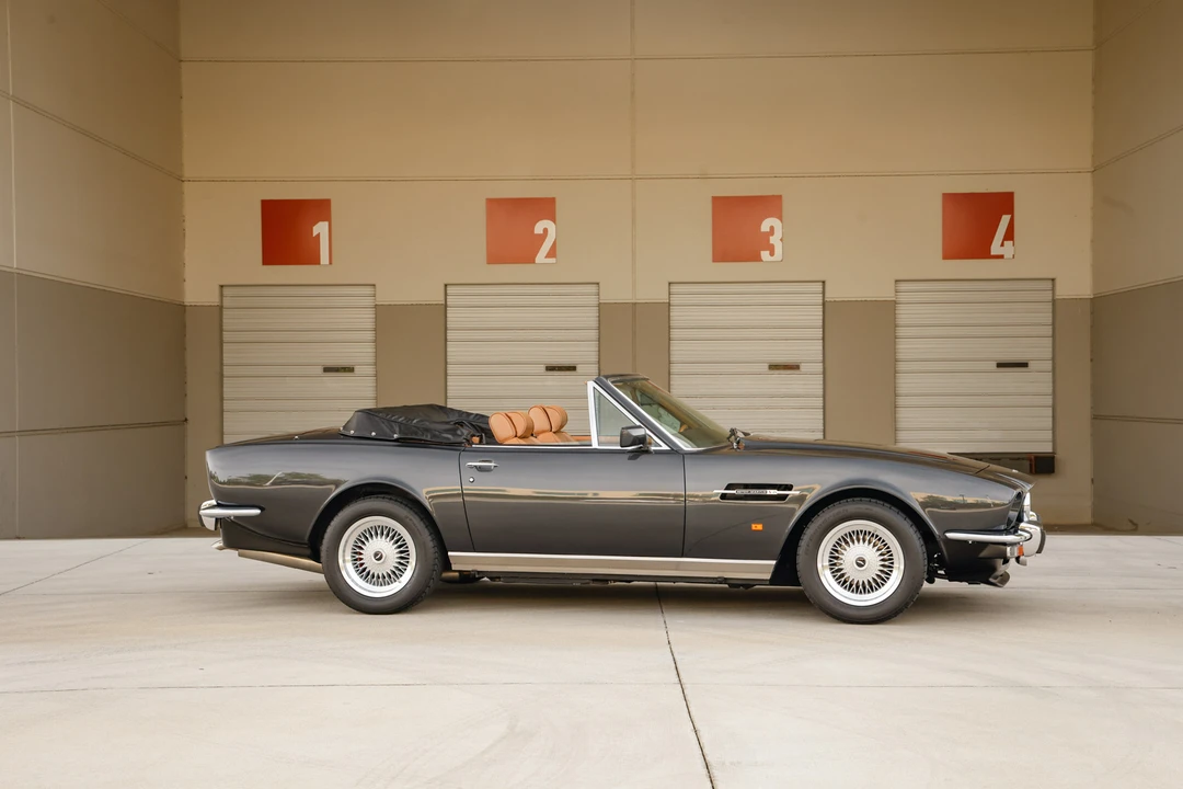 1988 Aston Martin DBS V8 & V8 & V8 Vantage - Image 10 of 31