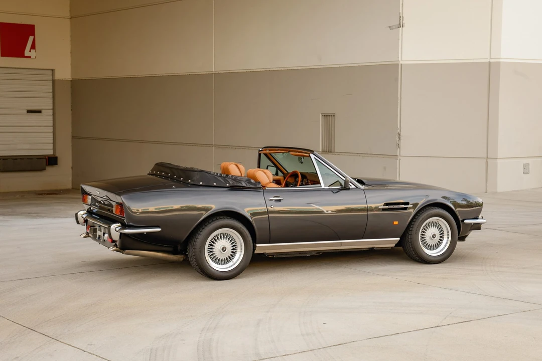 1988 Aston Martin DBS V8 & V8 & V8 Vantage - Image 12 of 31