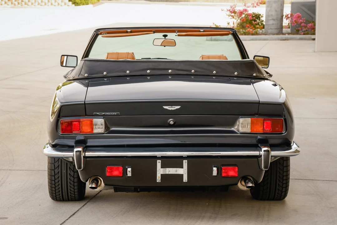 1988 Aston Martin DBS V8 & V8 & V8 Vantage - Image 13 of 31
