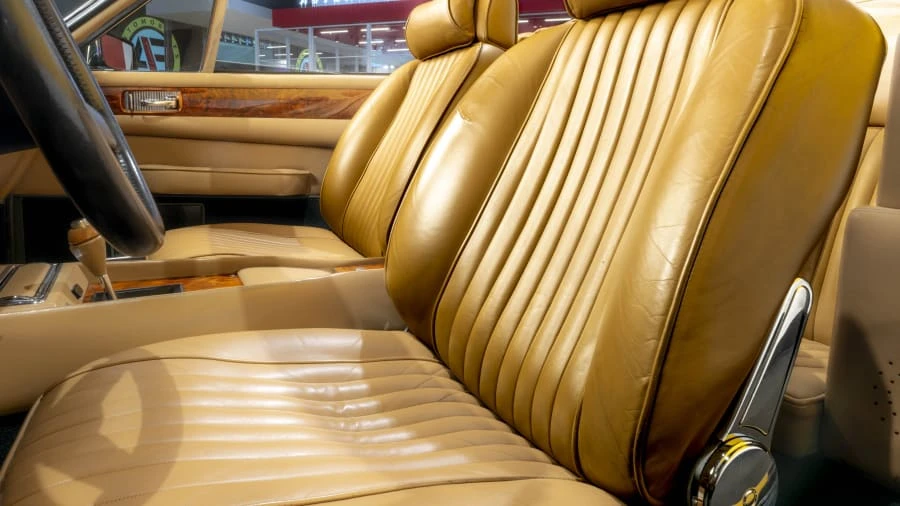 1988 Aston Martin Vantage - Image 31 of 31
