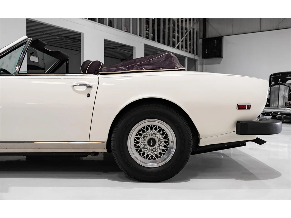1988 Aston Martin Virage Volante - Image 12 of 31