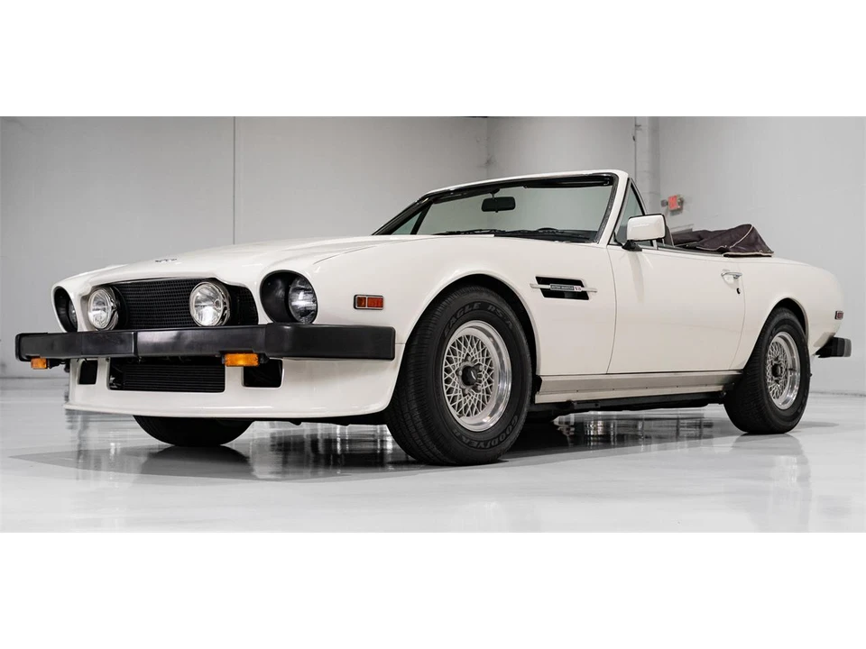 1988 Aston Martin Virage Volante - Image 17 of 31