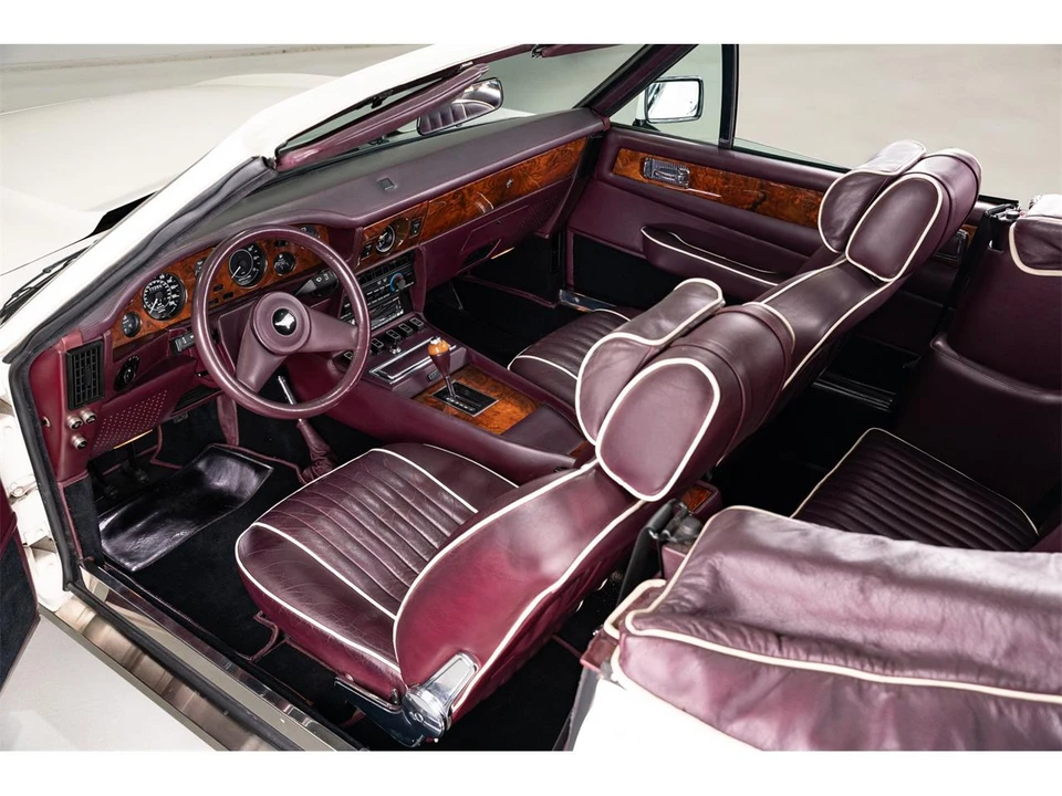 1988 Aston Martin Virage Volante - Image 21 of 31