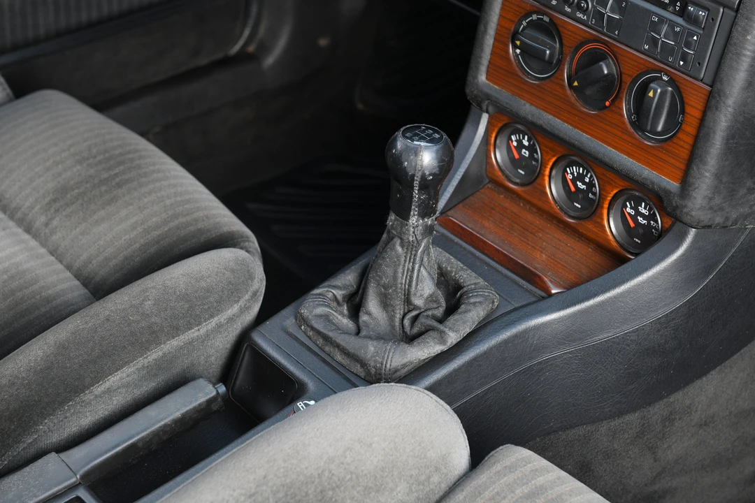 1988 Audi Coupe & Cabriolet - Image 21 of 31