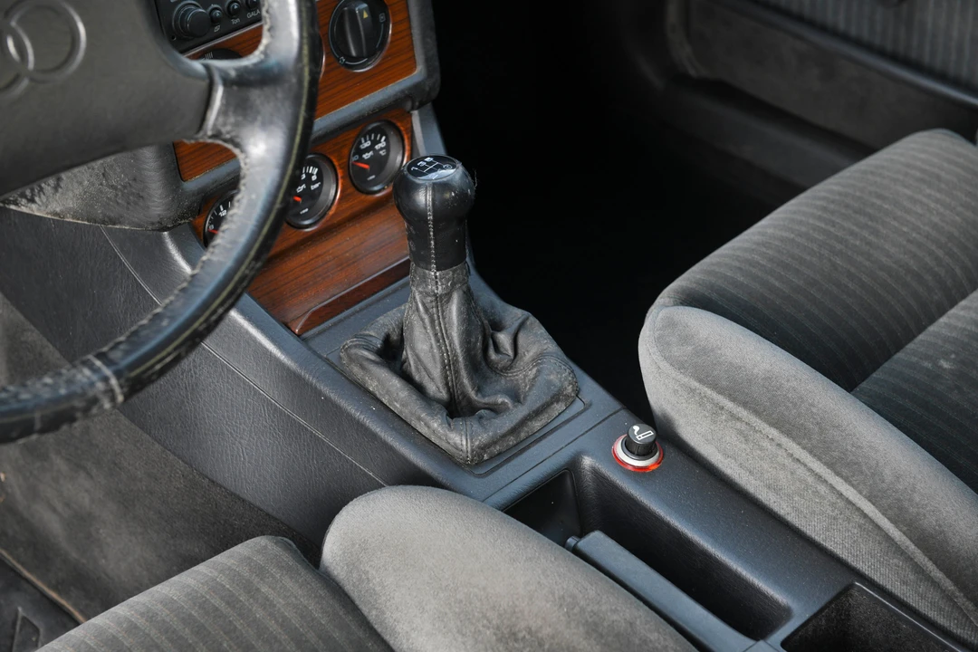 1988 Audi Coupe & Cabriolet - Image 30 of 31