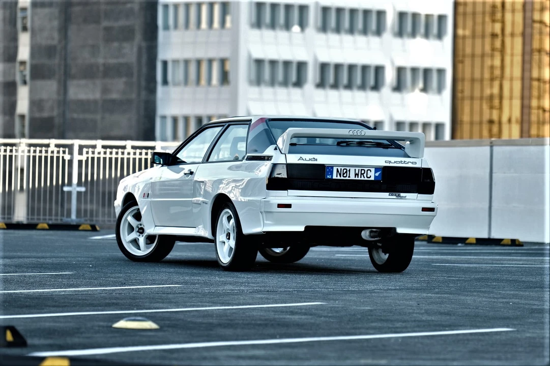 1988 Audi Coupe & Cabriolet - Image 5 of 31