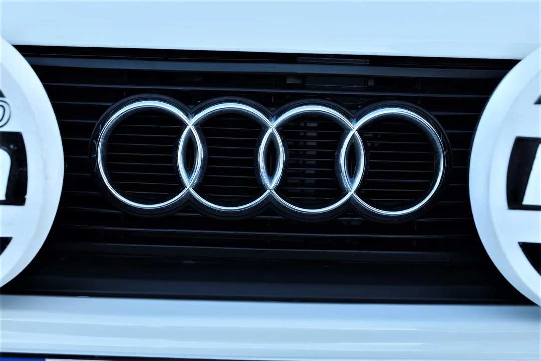 1988 Audi Coupe & Cabriolet - Image 31 of 31