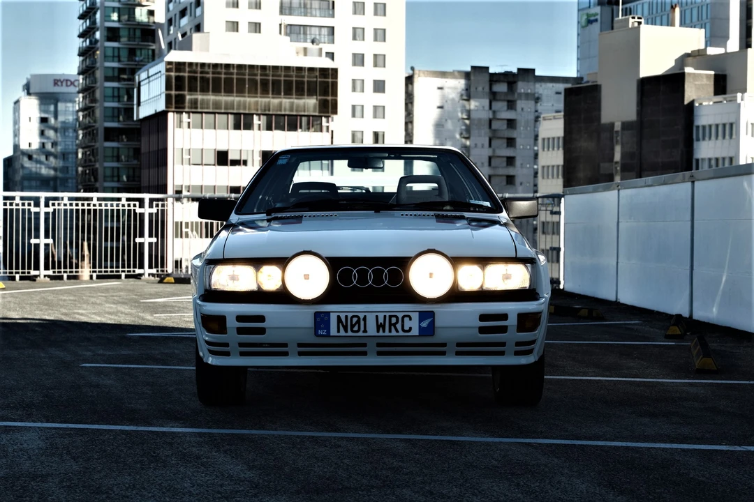 1988 Audi Coupe & Cabriolet - Image 2 of 31