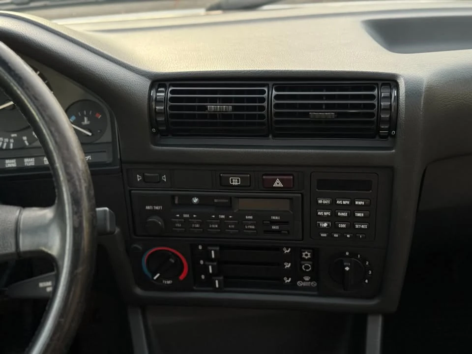 1988 BMW E30 3 Series - Image 19 of 19