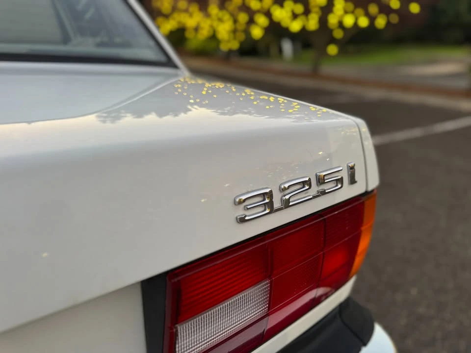 1988 BMW E30 3 Series - Image 9 of 19