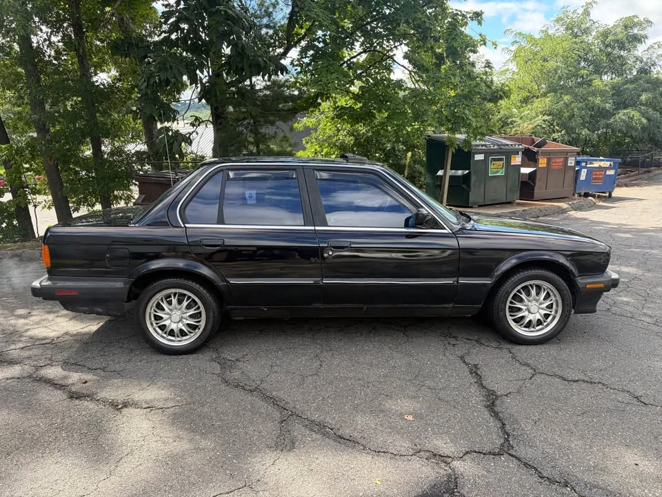 1988 BMW E30 3 Series - Image 2 of 19