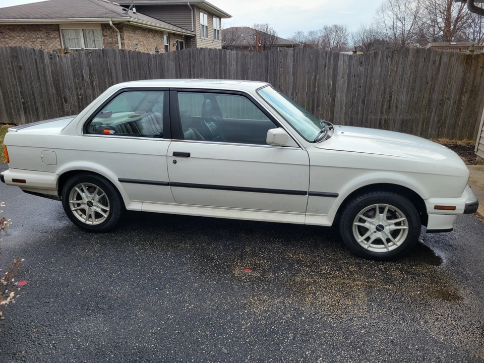1988 BMW E30 3 Series - Image 3 of 21