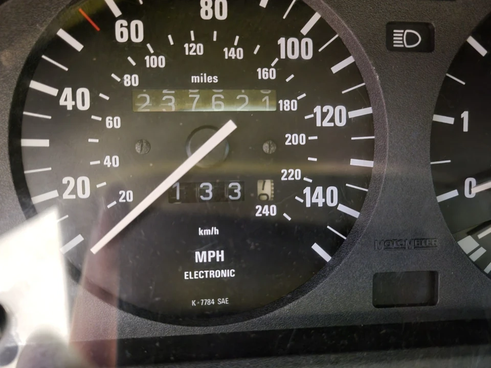 1988 BMW E30 3 Series - Image 14 of 21
