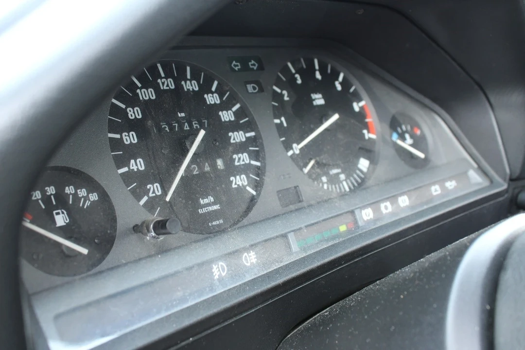 1988 BMW E30 3 Series - Image 20 of 21