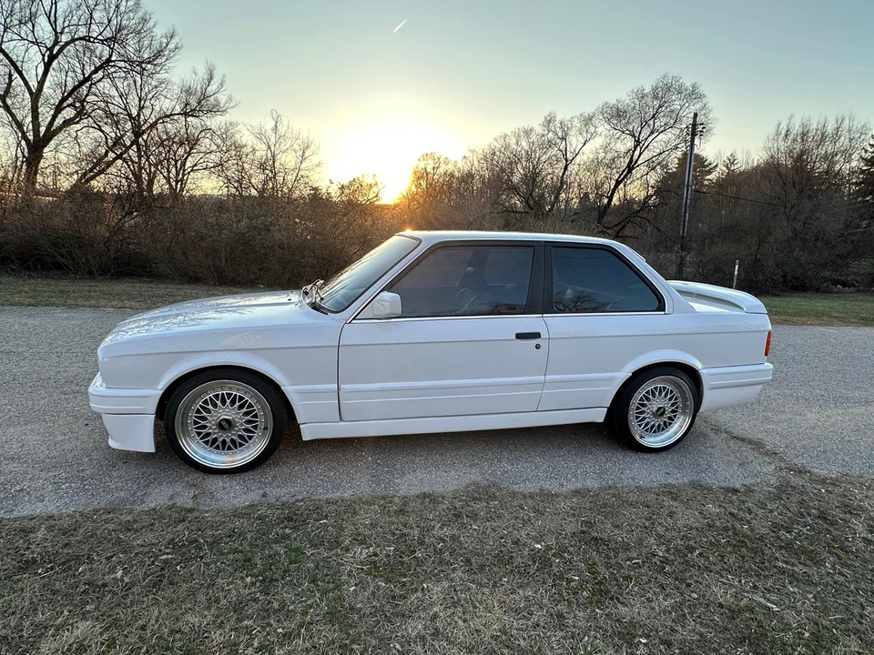 1988 BMW E30 3 Series - Image 13 of 31