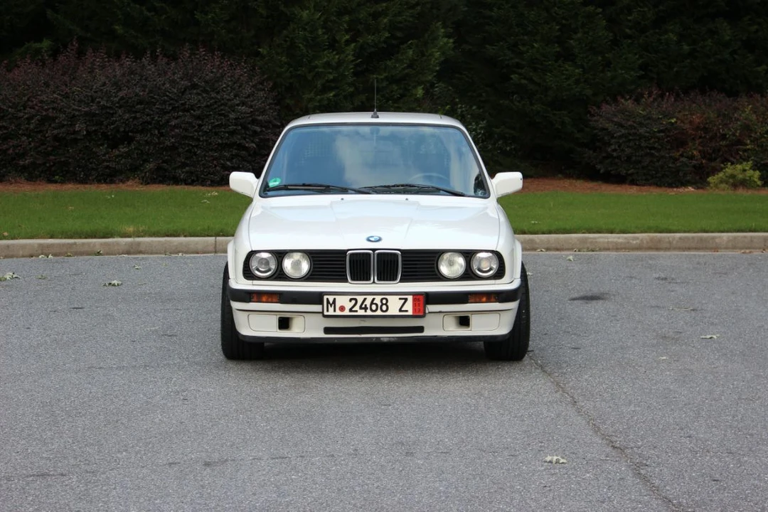1988 BMW E30 3 Series - Image 14 of 31