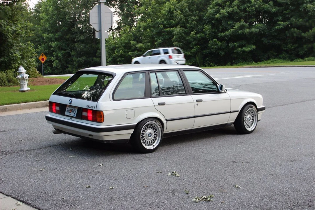 1988 BMW E30 3 Series - Image 9 of 31