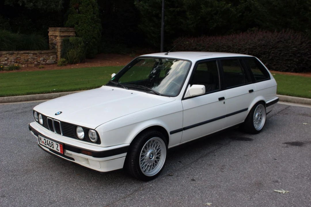 1988 BMW E30 3 Series - Image 2 of 31