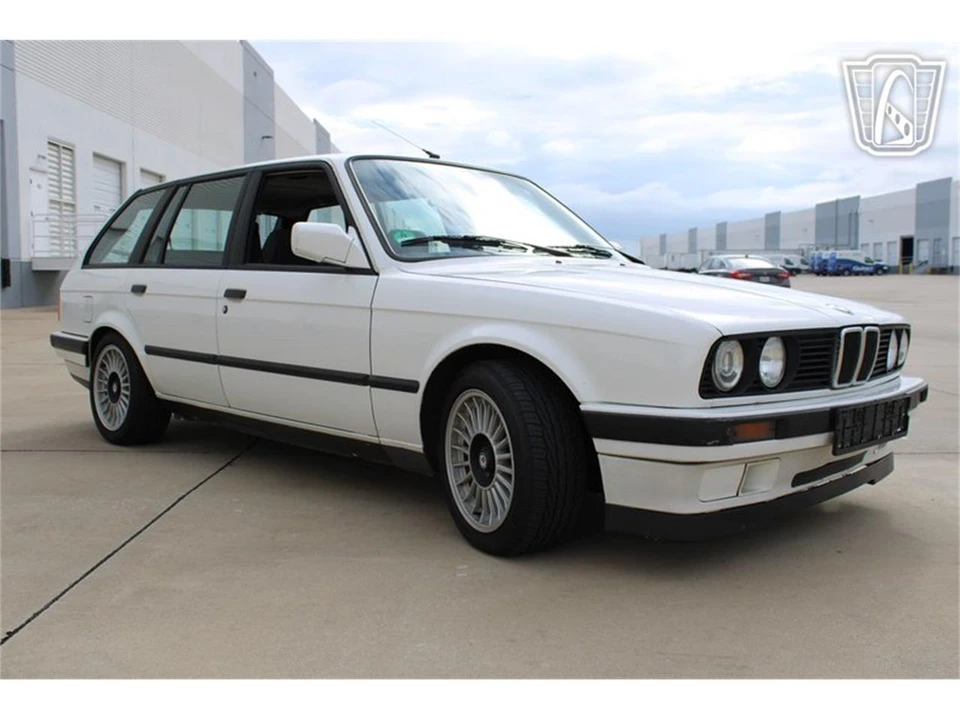 1988 BMW E30 3 Series - Image 22 of 31