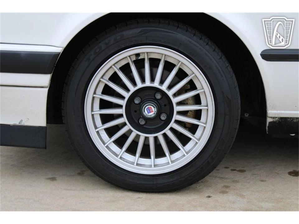 1988 BMW E30 3 Series - Image 27 of 31