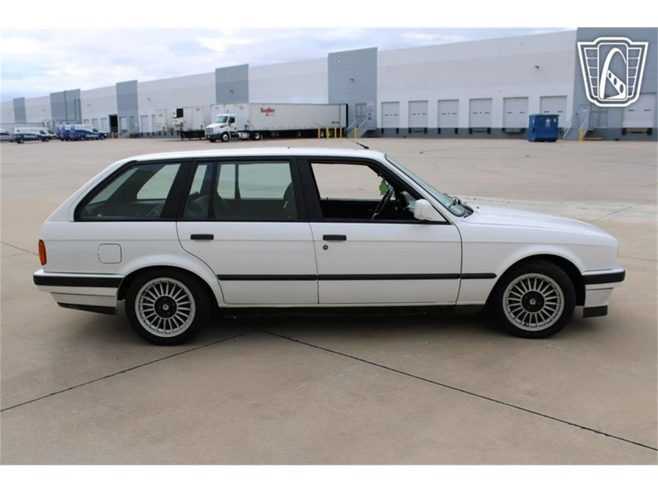 1988 BMW E30 3 Series - Image 18 of 31