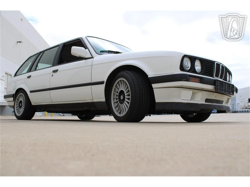 1988 BMW E30 3 Series - Image 23 of 31