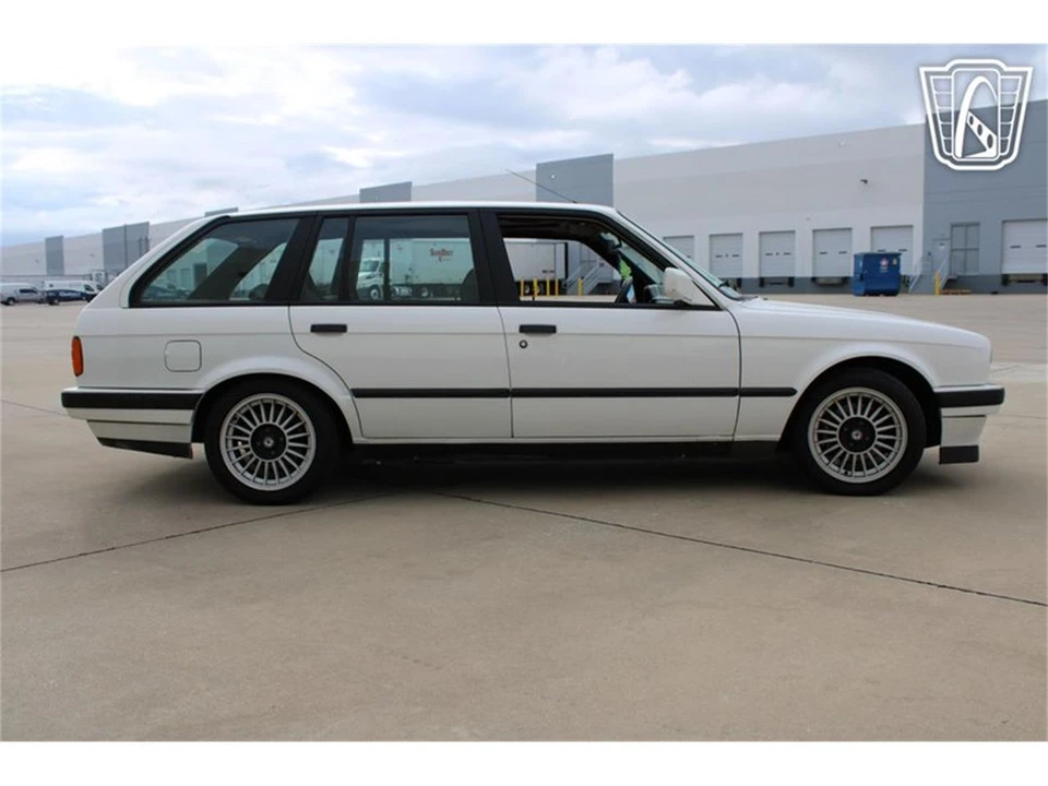 1988 BMW E30 3 Series - Image 19 of 31