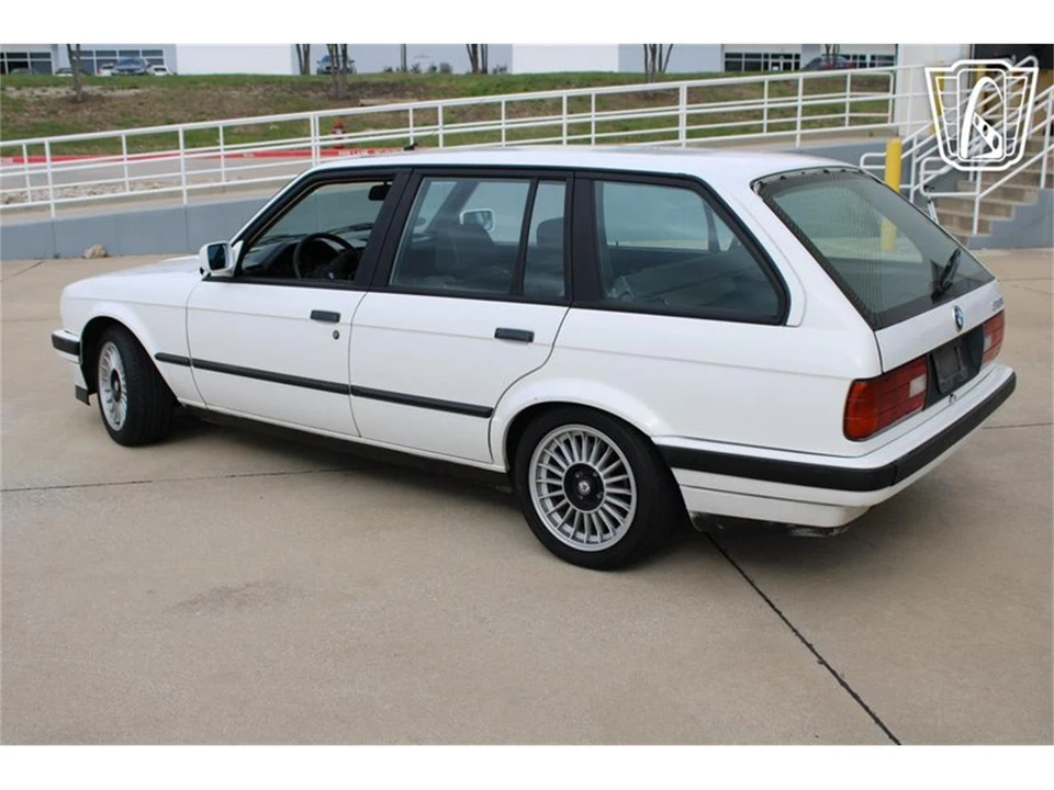 1988 BMW E30 3 Series - Image 9 of 31