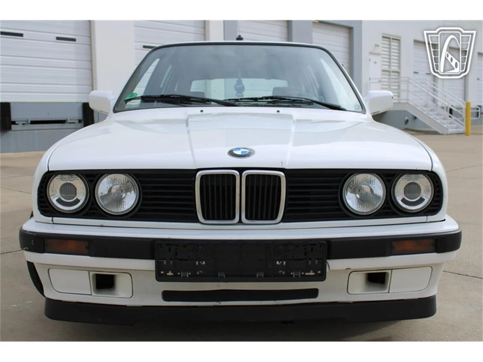 1988 BMW E30 3 Series - Image 25 of 31