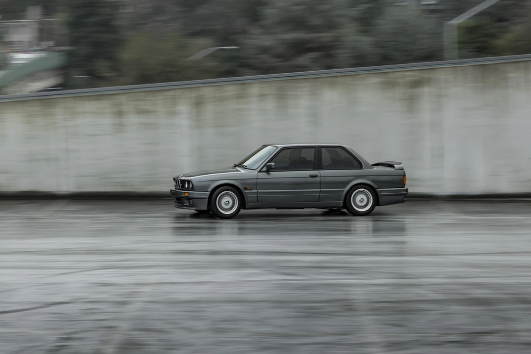 1988 BMW E30 3 Series - Image 13 of 31