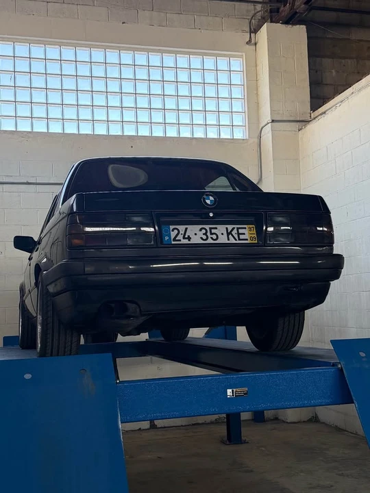 1988 BMW E30 3 Series - Image 10 of 17