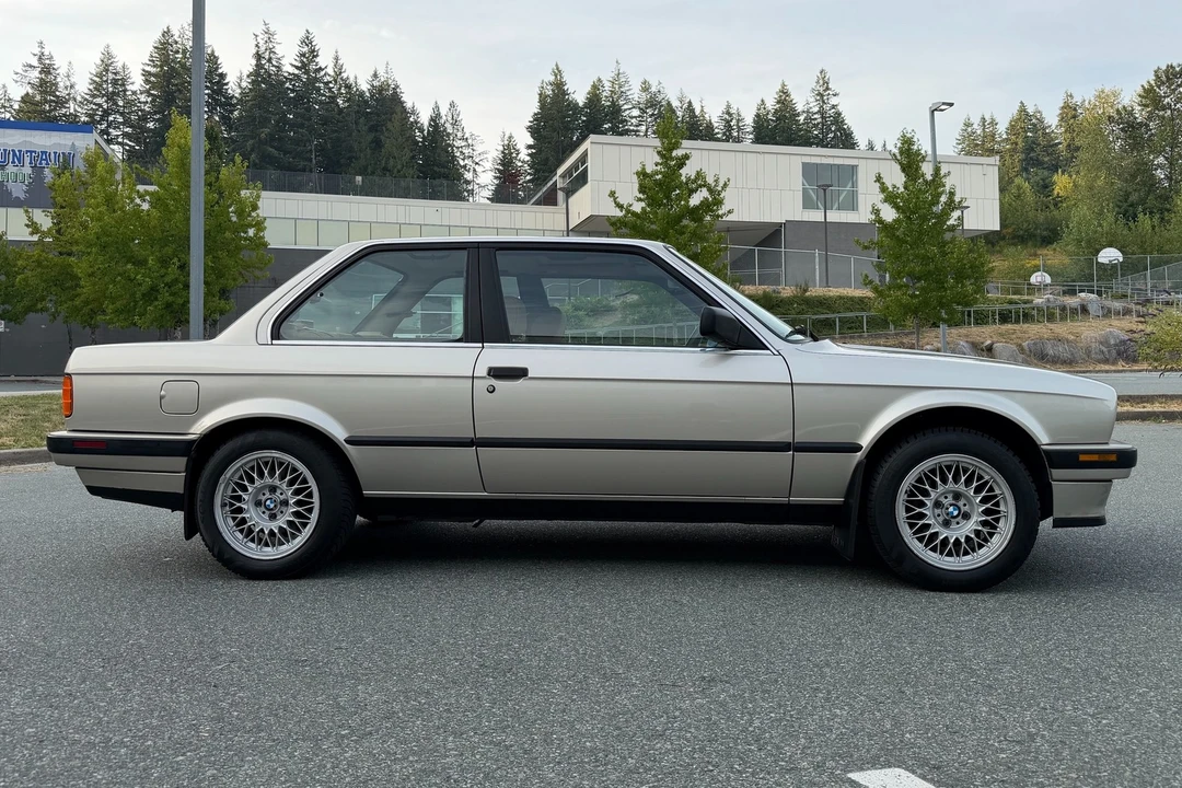 1988 BMW E30 3 Series - Image 12 of 31