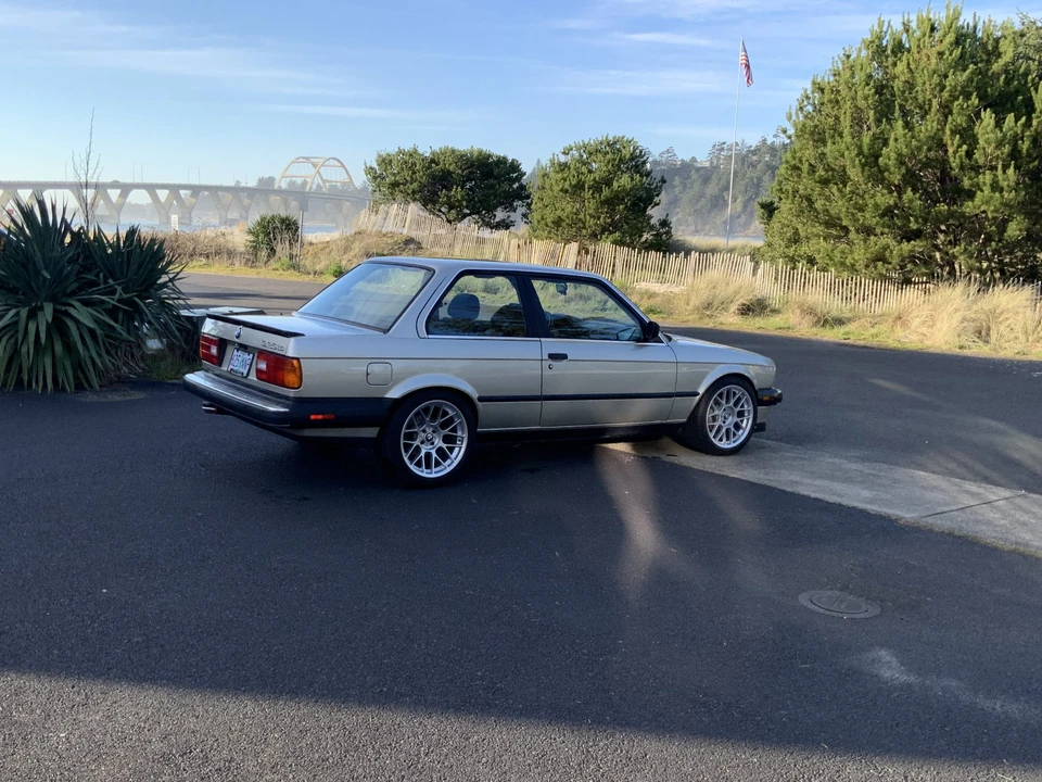 1988 BMW E30 3 Series - Image 16 of 31