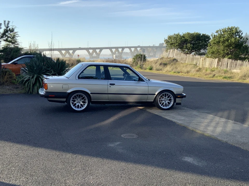 1988 BMW E30 3 Series - Image 19 of 31
