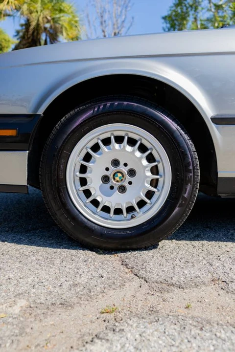 1988 BMW E30 3 Series - Image 16 of 24
