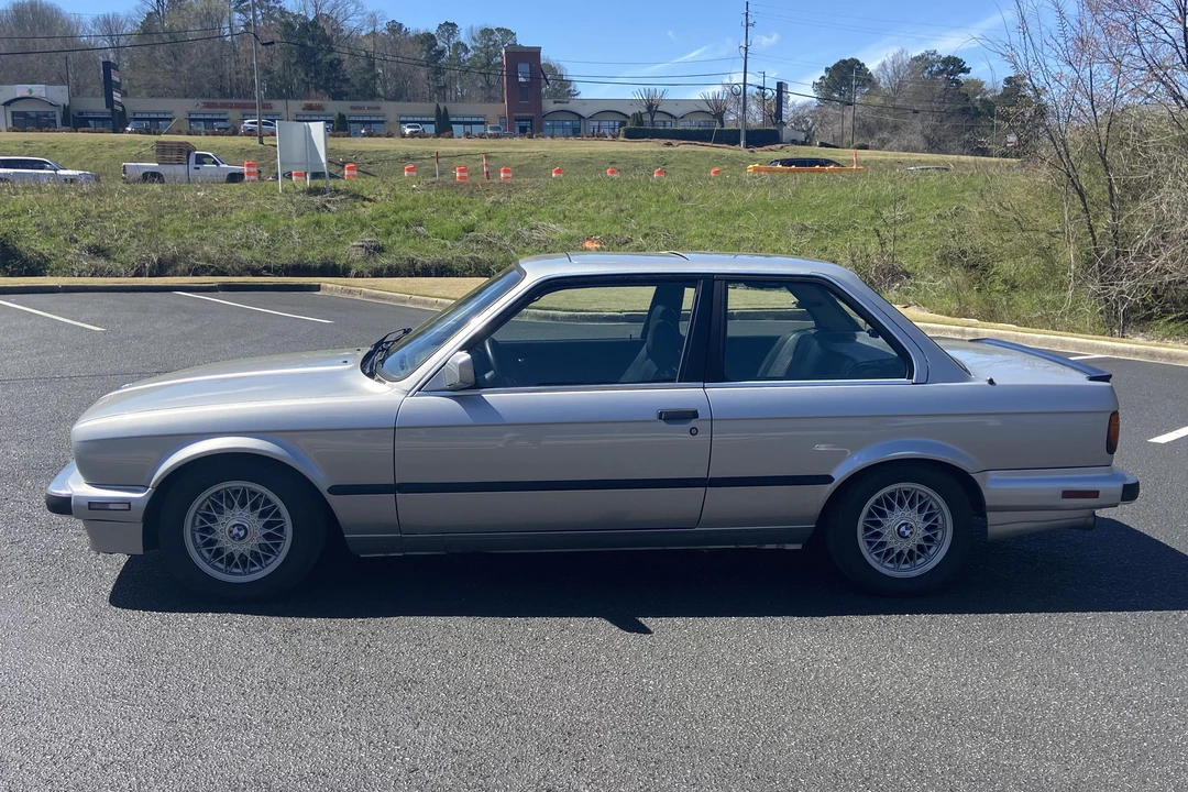 1988 BMW E30 3 Series - Image 15 of 31