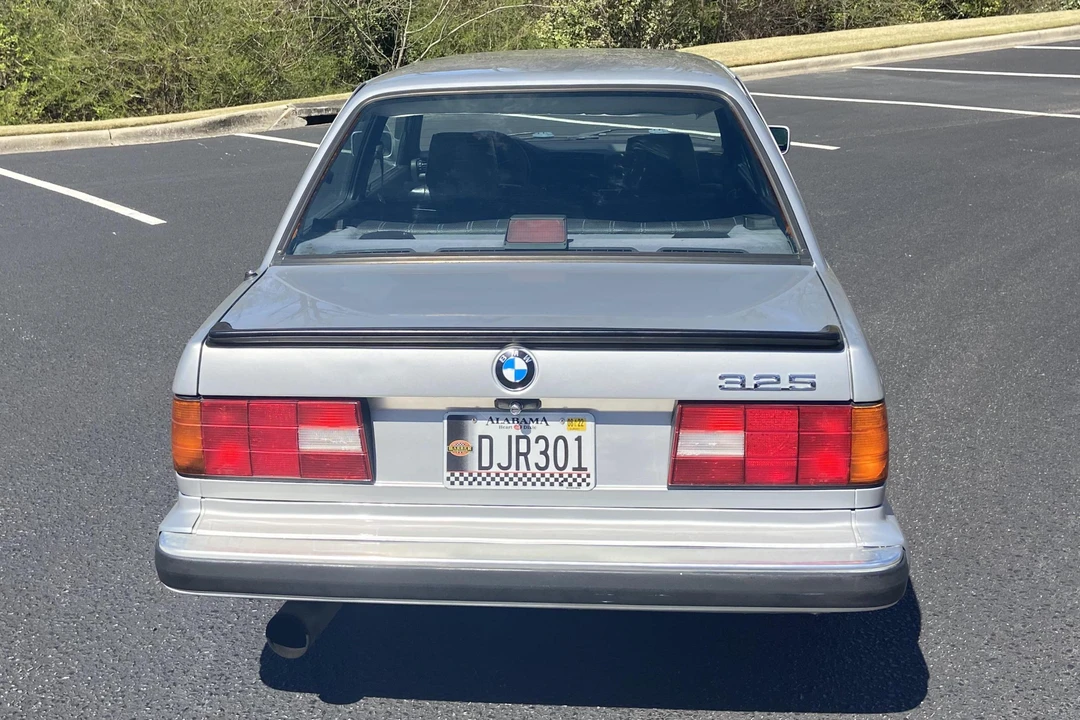 1988 BMW E30 3 Series - Image 18 of 31