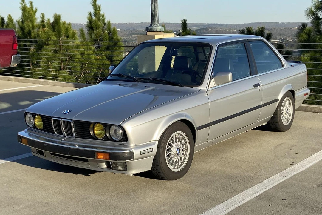1988 BMW E30 3 Series - Image 13 of 31