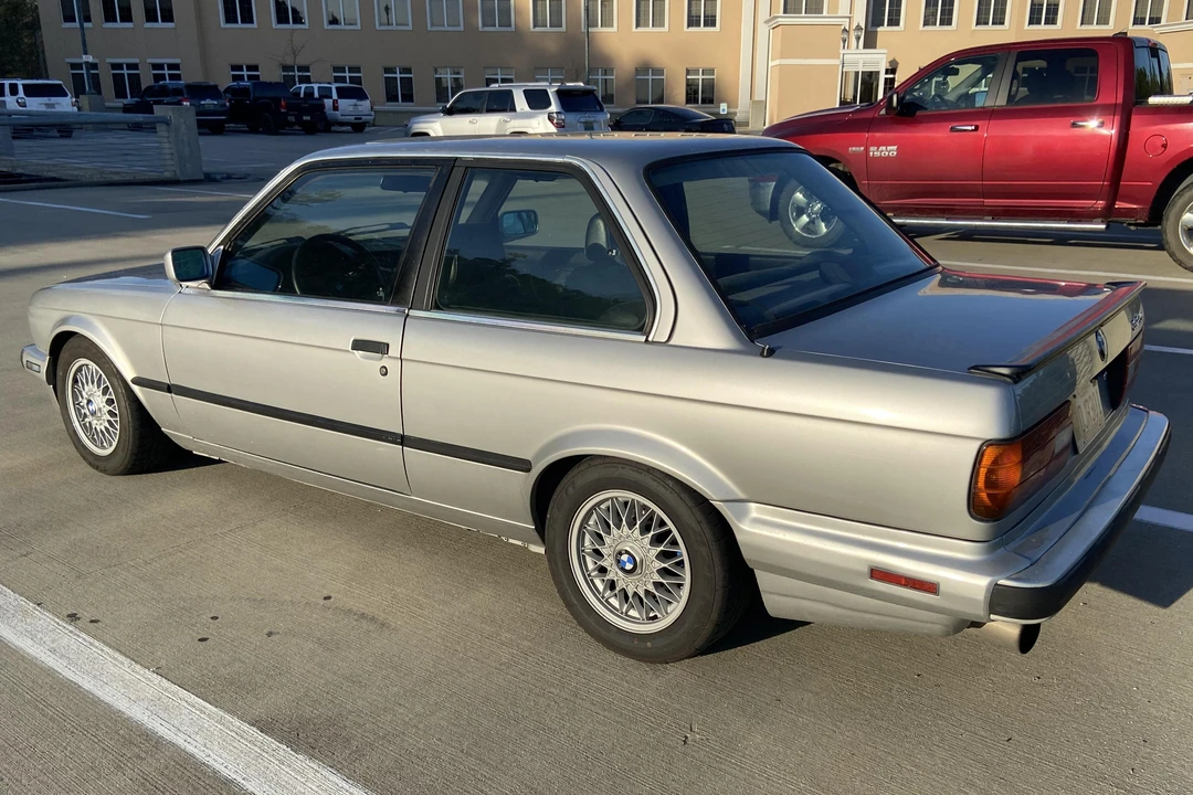 1988 BMW E30 3 Series - Image 16 of 31