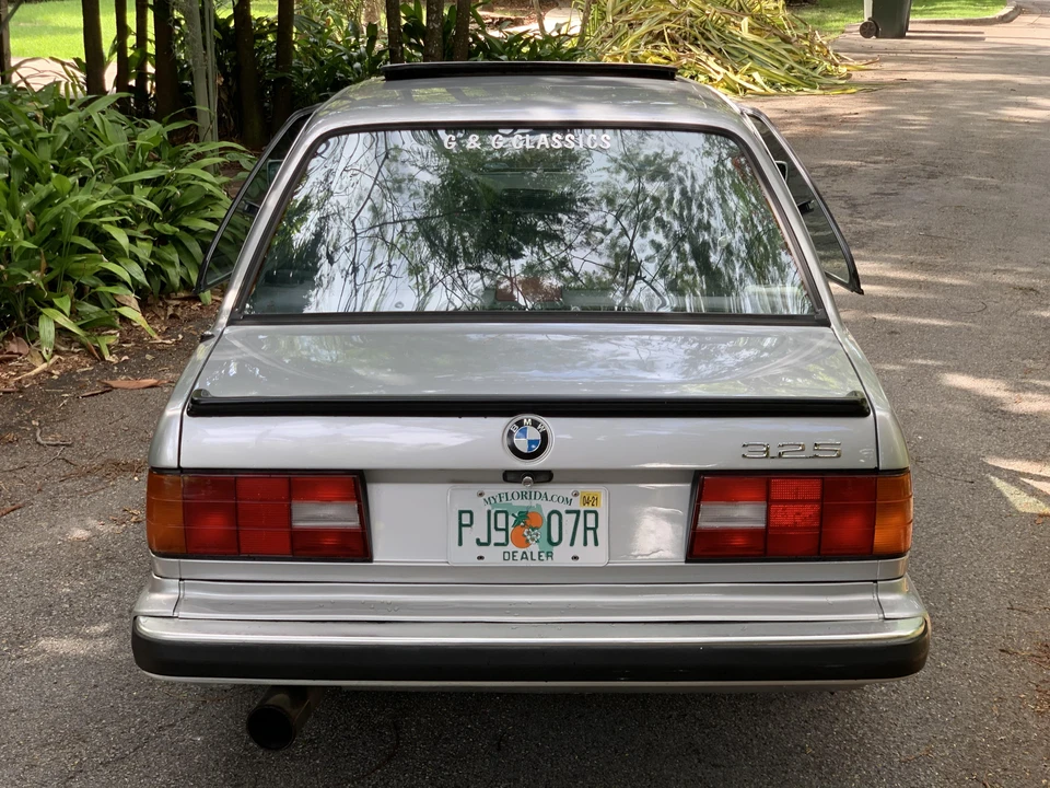 1988 BMW E30 3 Series - Image 14 of 31