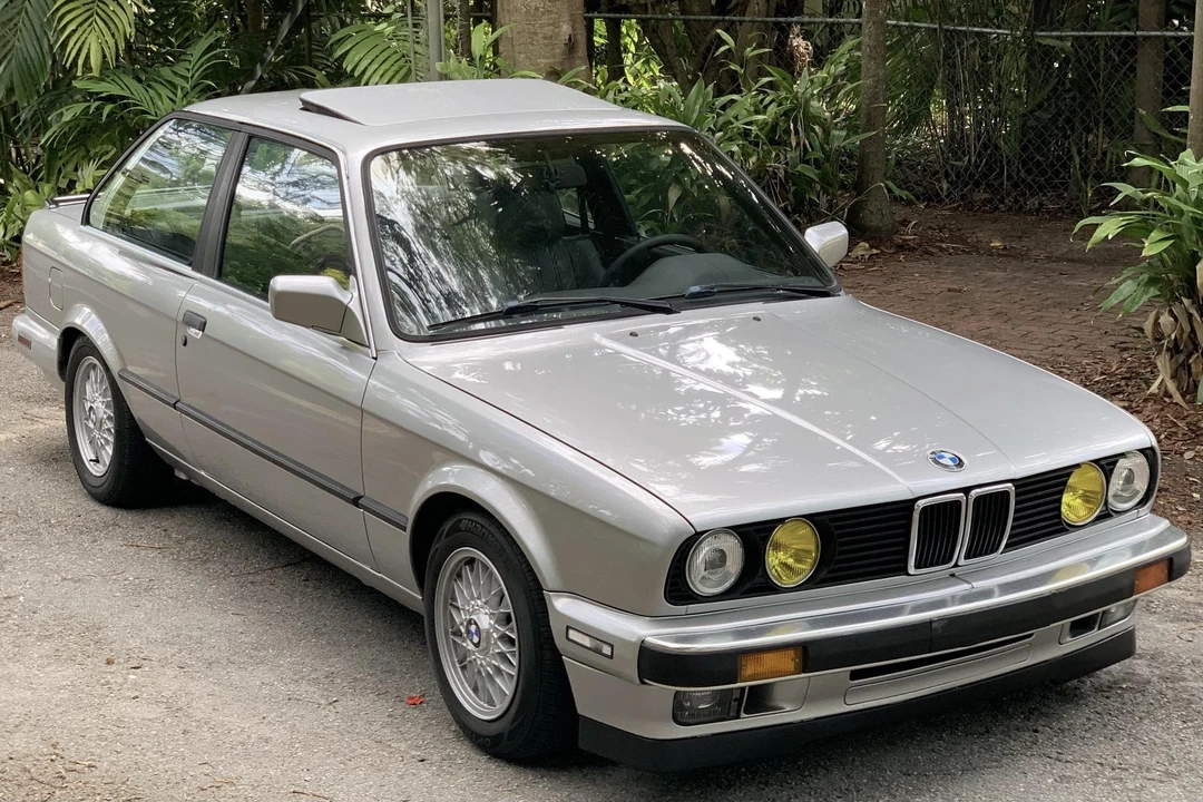 1988 BMW E30 3 Series - Image 3 of 31