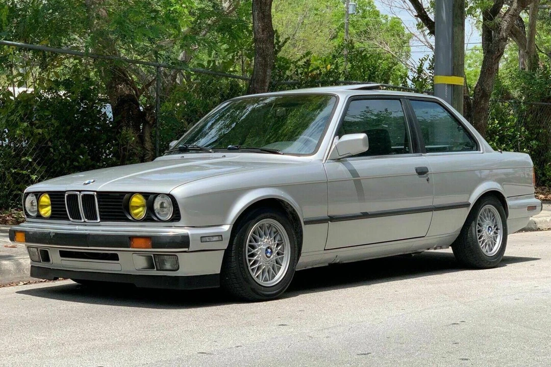 1988 BMW E30 3 Series - Image 10 of 31