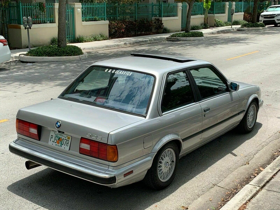 1988 BMW E30 3 Series - Image 15 of 31