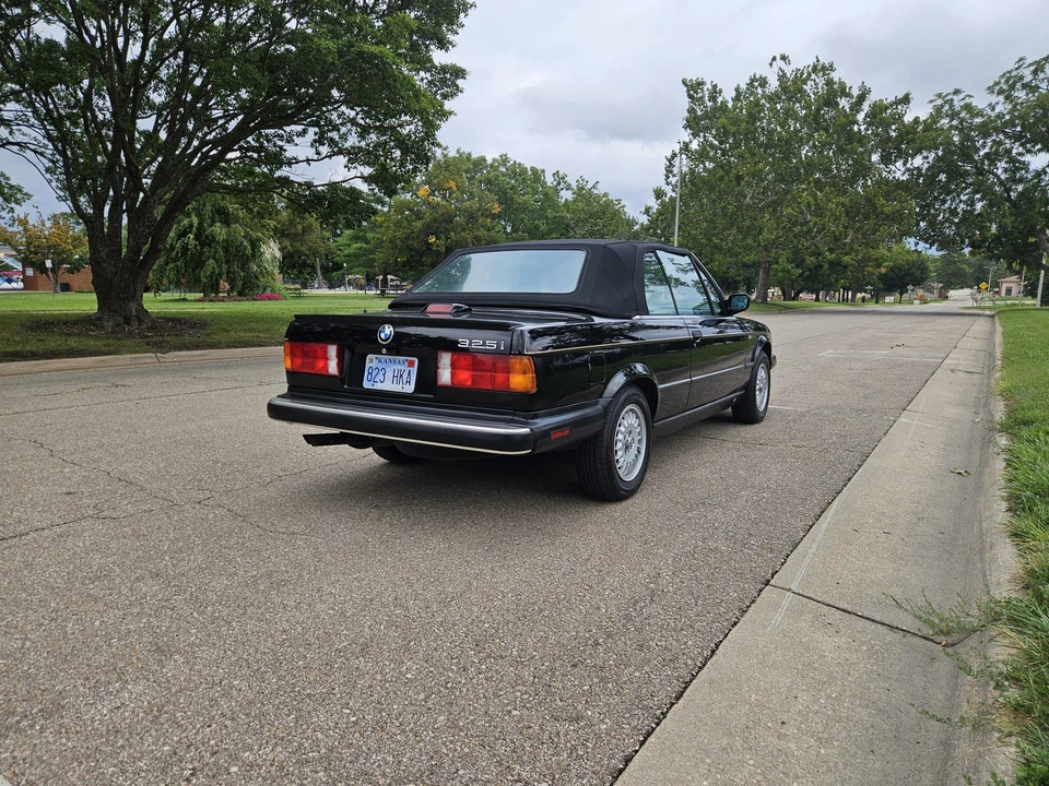 1988 BMW E30 3 Series - Image 18 of 31